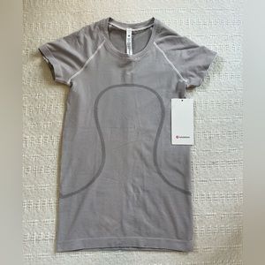 Lululemon Swiftly Tech Ss 2.0 Size 4